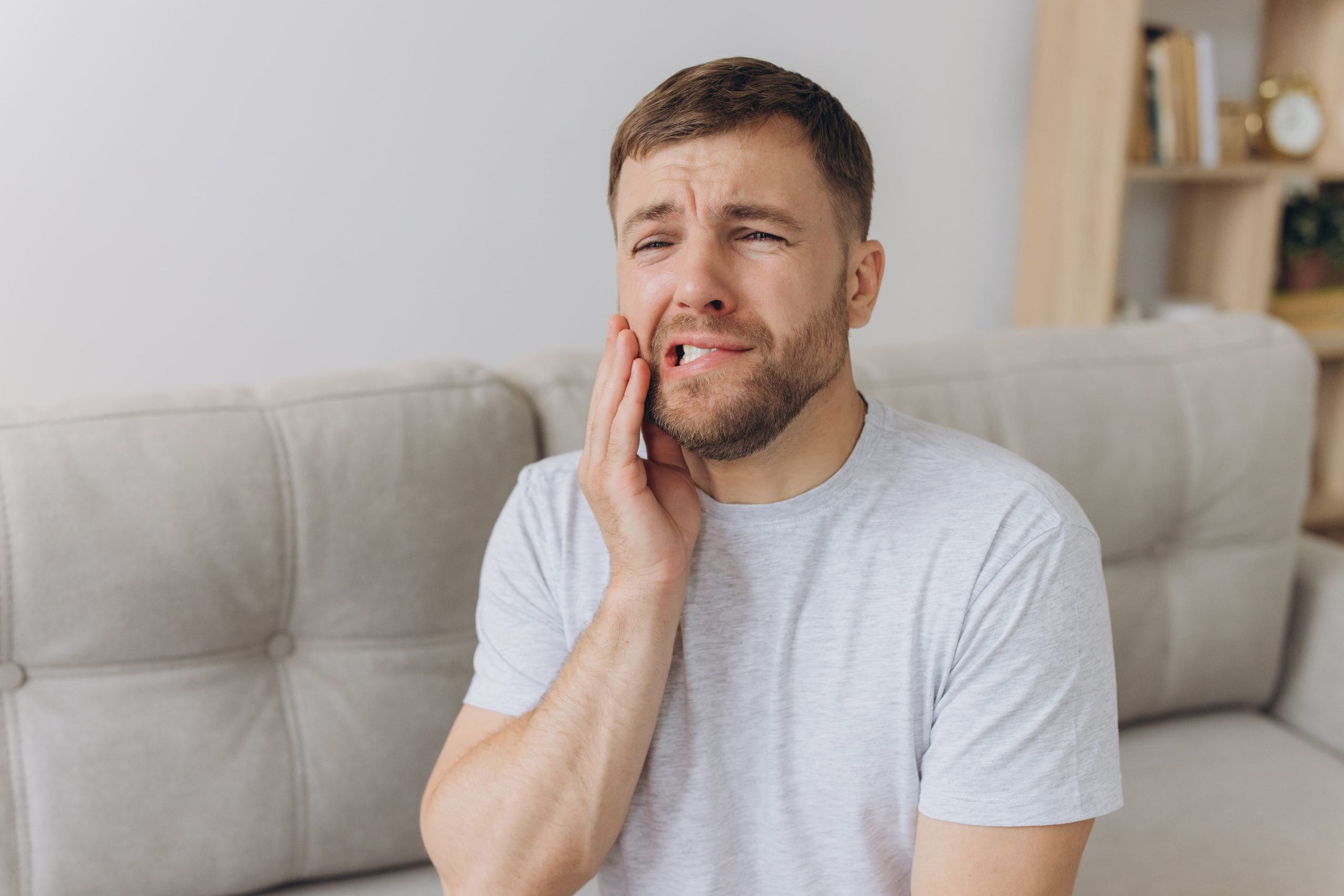 síntomas de los abscesos dentales