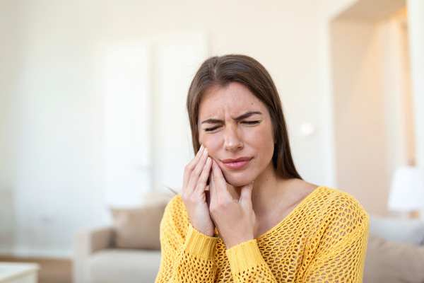 Periimplantitis enfermedad silenciosa