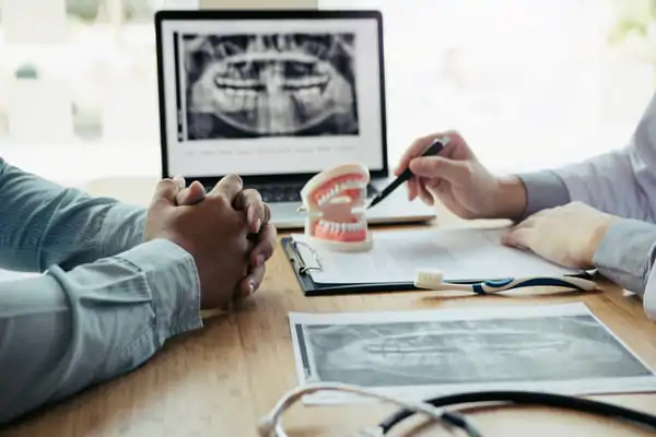 What are the causes of tooth mobility?